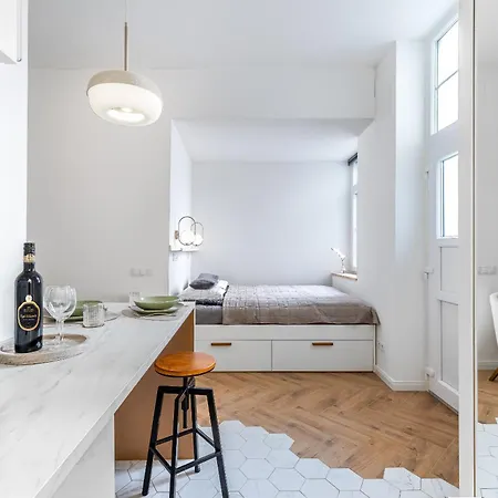 Bajnok Kislakás Apartamento *